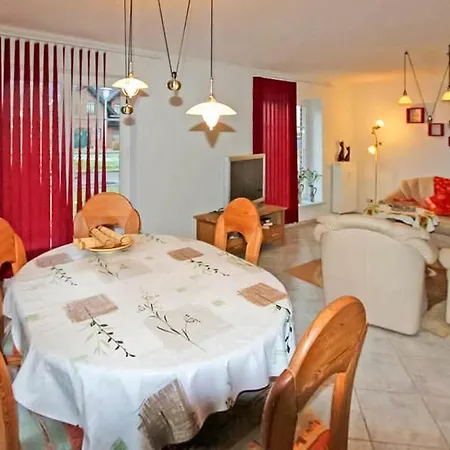 Lejlighed 2 Bedroom Gorgeous In Mirow Ot Qualzow